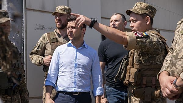 Zelenskiy Donbassdagi vaziyat bo‘yicha shoshilinch yig‘ilish o‘tkazdi