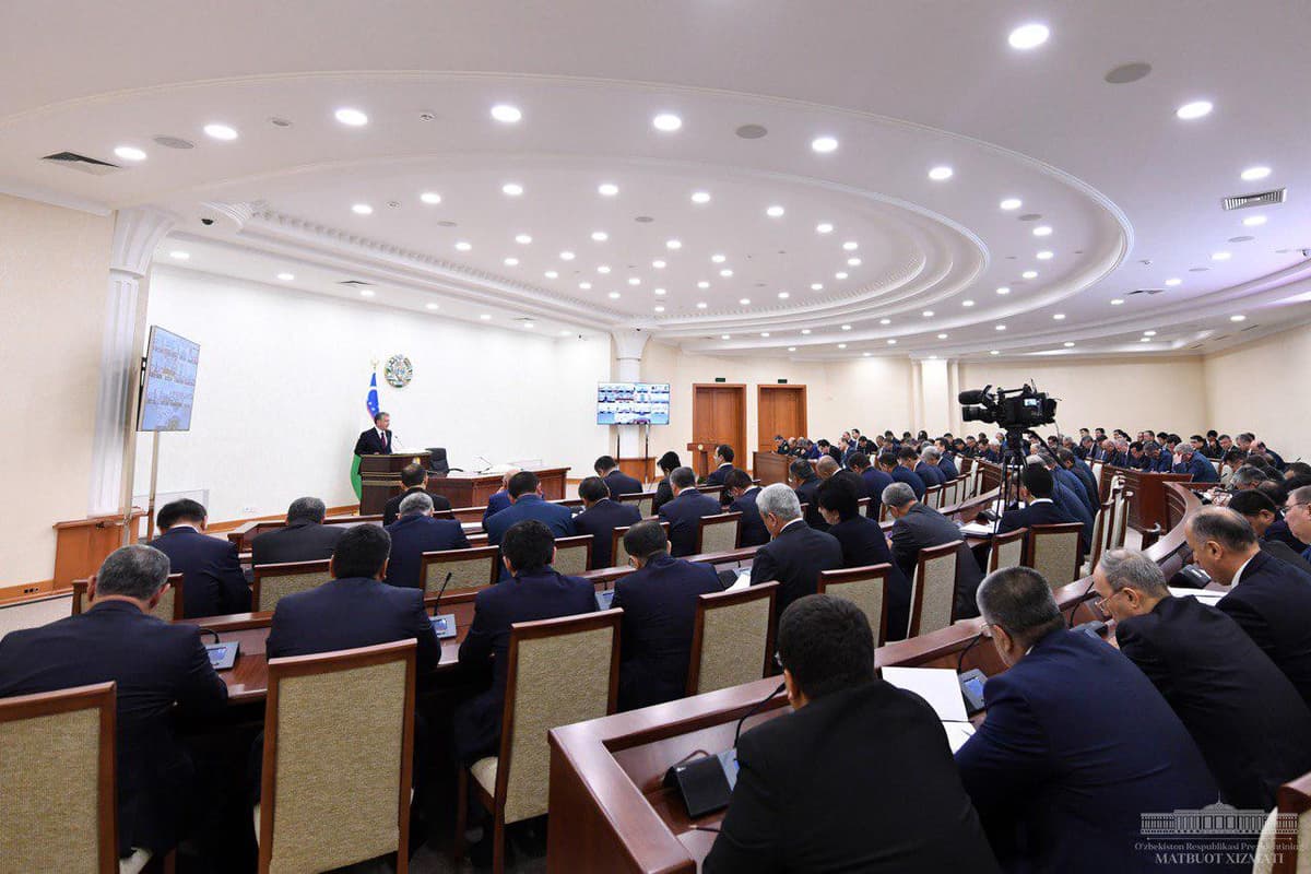 «El-yurt taqdiriga loqaydlik - bu sotqinlikdan ham yomon». Prezident qator tashkilotlarni tanqid qildi