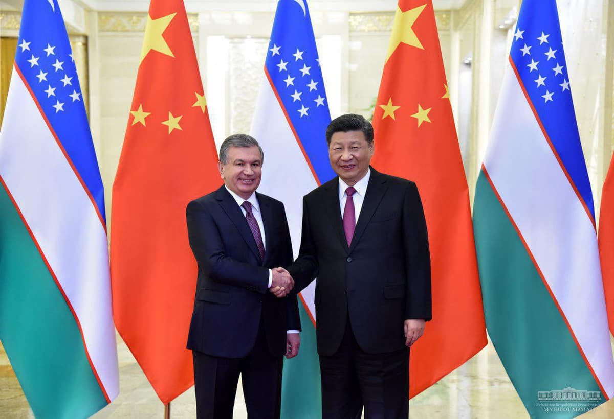Shavkat Mirziyoyev Si Tszinpin bilan uchrashdi
