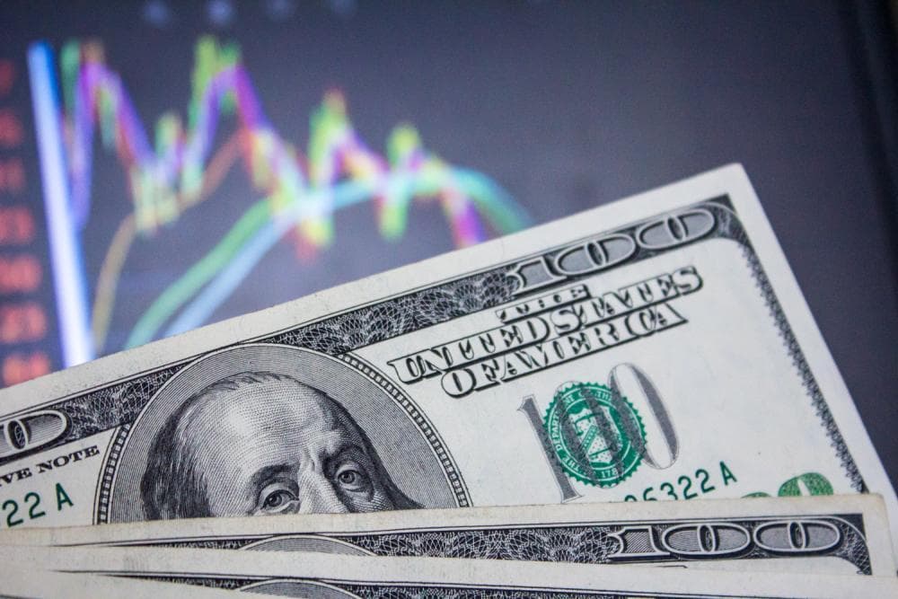Ekspert O‘zbekiston iqtisodiyotining dollarlashuvi xatarlari haqida gapirdi