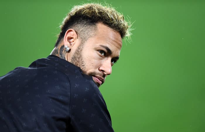 Neymar maoshi kamayishi evaziga bo‘lsa ham «Barselona»ga qaytishga rozi bo‘ldi