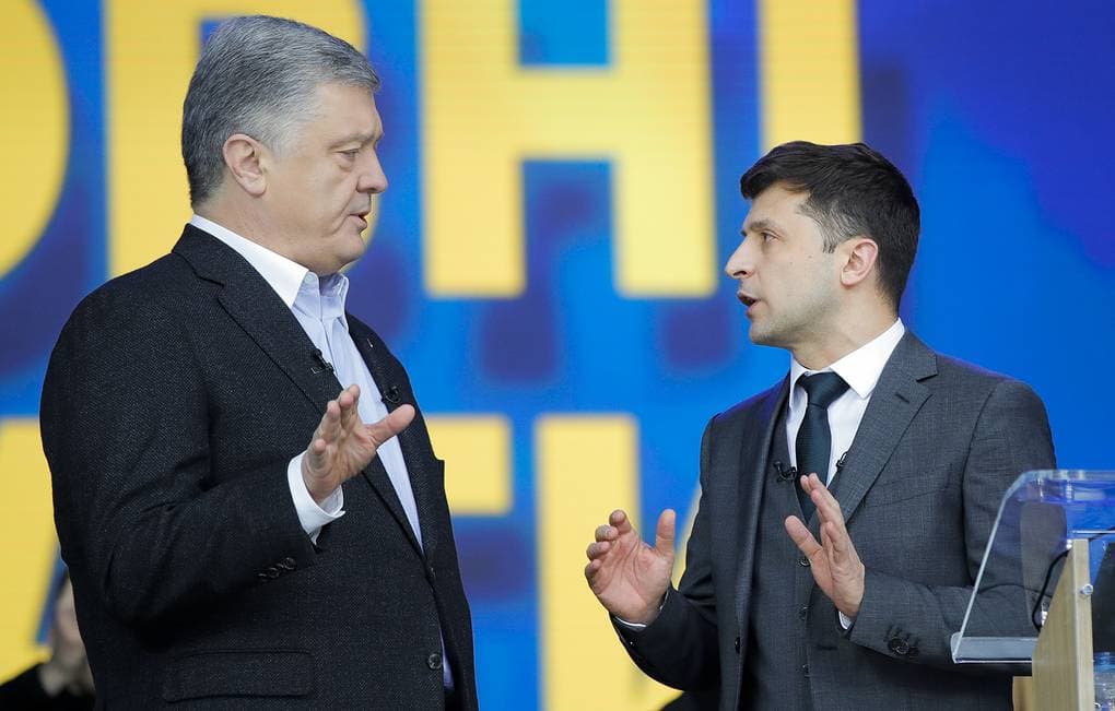 Zelenskiy jamoasi Poroshenko va uning atrofidagilarga xorijga chiqish taqiqlanishini ma'qulladi