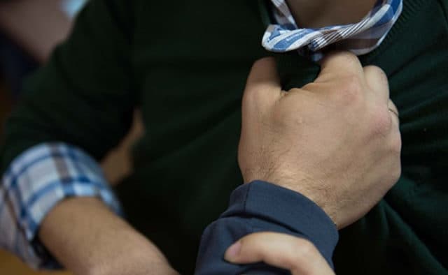 Не поделившие между собой дорогу водители устроили драку в Ташкенте 