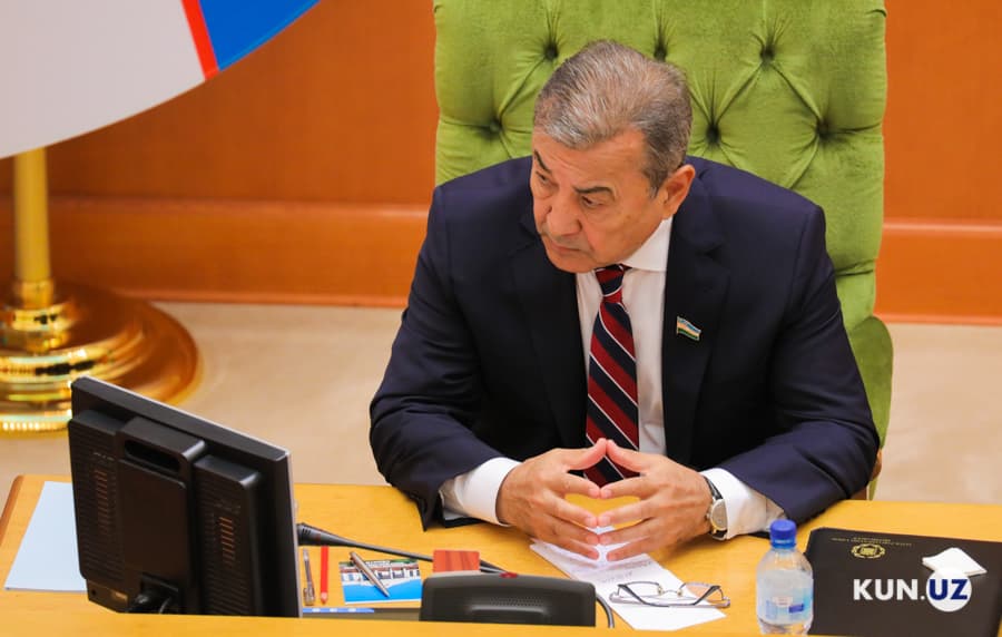 Sodiq Safoyev iqtisodiyot haqida: «O‘zbekiston o‘shanda arosatda qolib ketdi» 