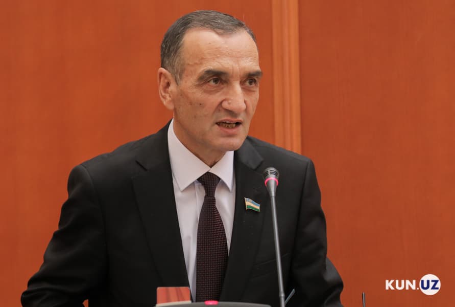 Senator majburiy mehnatga sabab bo‘layotgan omilni ma'lum qildi