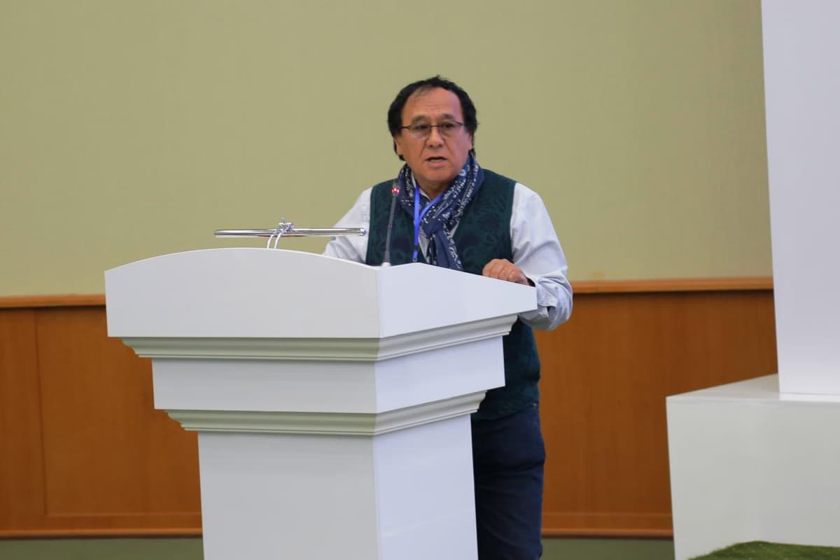 «Nomutaxassis san'atkorlar litsenziya pulini to‘lab, sahnaga chiqib ketyapti. Bu noto‘g‘ri» – Mansur Toshmatov