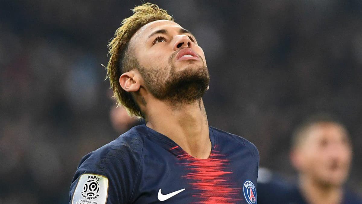 Neymarning advokati «Kamp Nou»ga bordi