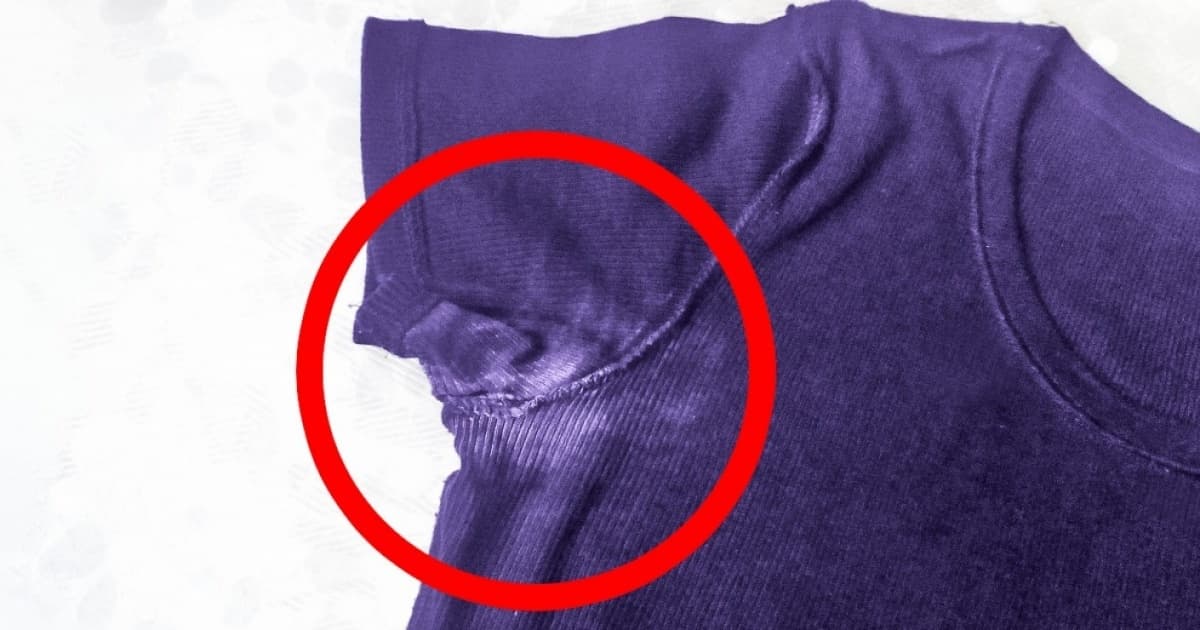 Kiyimda antiperspirantdan keyin qoladigan oq dog‘ni qanday ketkazish mumkin? 