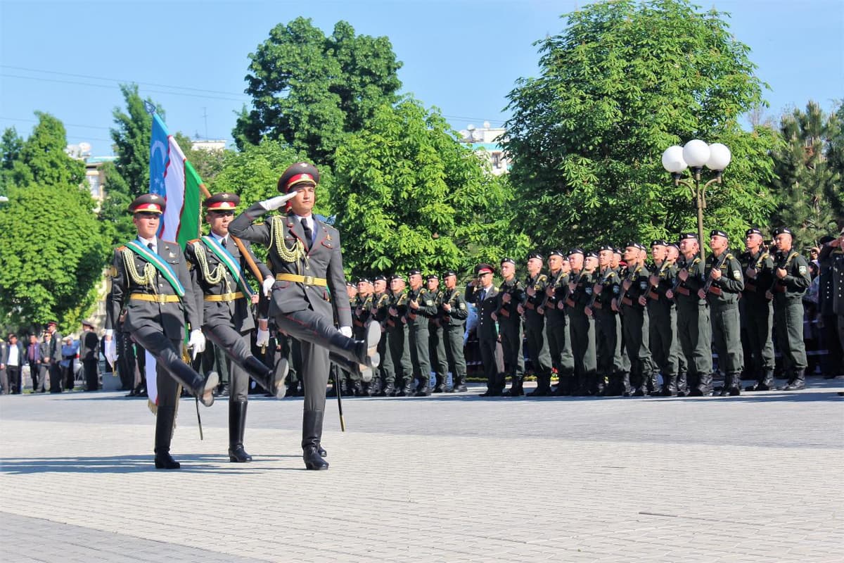 Mudofaa vazirligi askarlari harbiy qasamyod qabul qildi