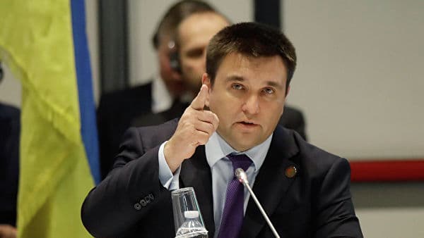 Ukraina tashqi ishlar vaziri iste'foga chiqishga qaror qildi