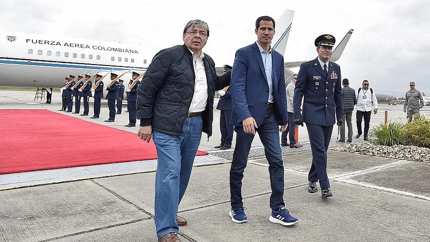 Venesuela parlamenti Guaydoga xorijda qolishga ruxsat bergan