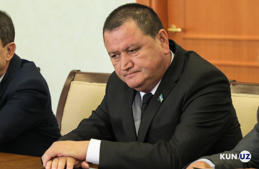 Хоким Ферганы признал свою вину и получил строгое предупреждение