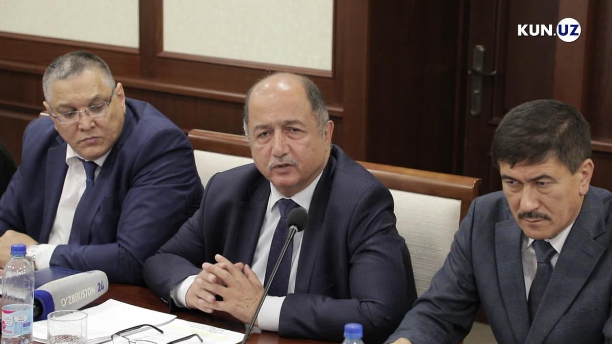 Qishloqlardagi namunaviy uylar qachongacha malakasiz quruvchilar tomonidan quriladi? Vazir o‘rinbosari izoh berdi