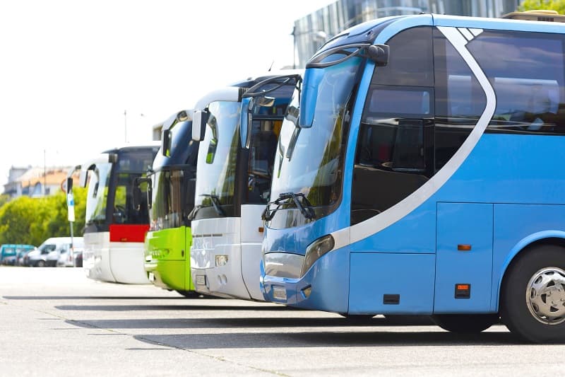 Yo‘lovchilarni avtobusda tashish bo‘yicha yangi qaror qabul qilindi. 1 sentyabrdan yangi tartib o‘rnatiladi