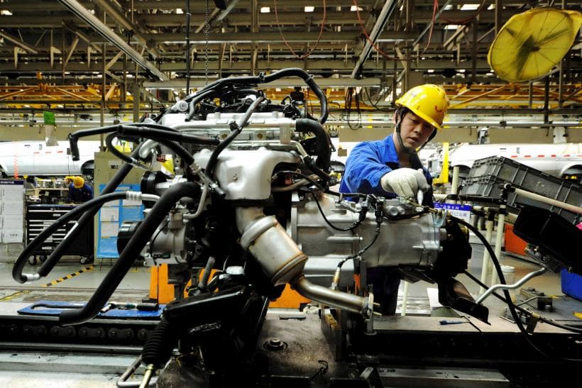 Ishlab chiqarish tizimida robotlar inson o‘rnini egallashi kerak emas