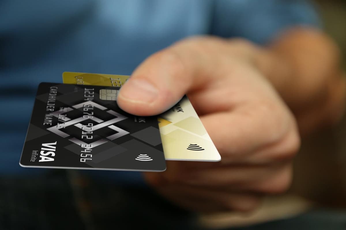 «Davr Bank» xalqaro VISA tizimining Classic, Gold, Platinum va Infinite kartalarini taqdim etadi