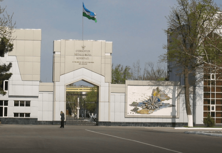 Uzmetkombinat implements program to improve environmentally friendly production capacity