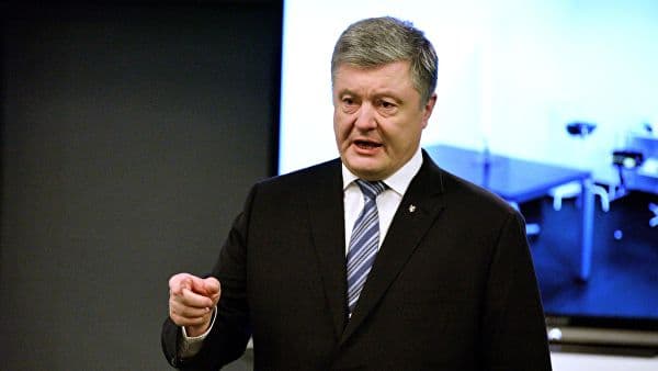 Poroshenko stadionga giyohvandlikni tekshirishga tahlil topshirgani keldi