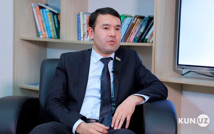 «Deputatlardan ayb qidirish muammoni hal qiladimi?» - Rasul Kusherbayev Adliya vazirligiga javob qaytardi