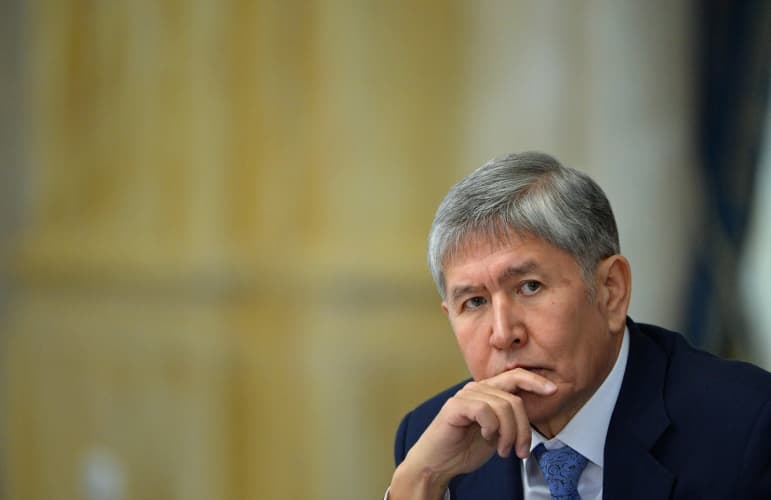 Қирғизистон парламенти собиқ президент Атамбоевни дахлсизлик ҳуқуқидан маҳрум қилди
