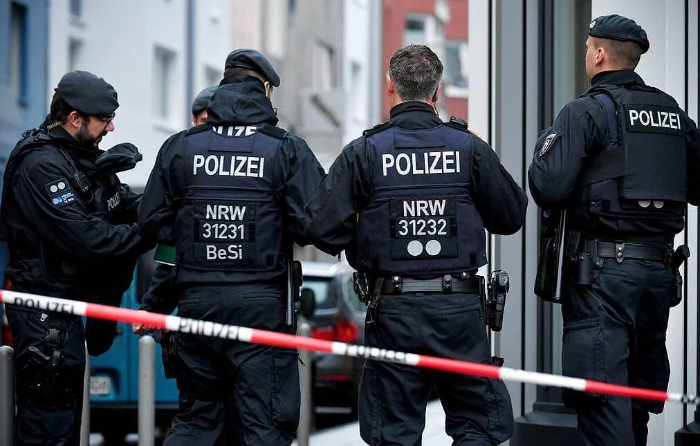 Germaniyaning sobiq prezidenti o‘g‘li ma'ruza o‘qish vaqtida olingan pichoq jarohatidan vafot etdi