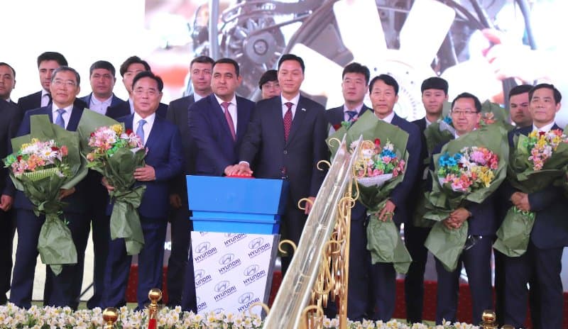 Namanganda «Hyundai» zavodi poydevoriga vaqt kapsulasi qo‘yish marosimi bo‘lib o‘tdi