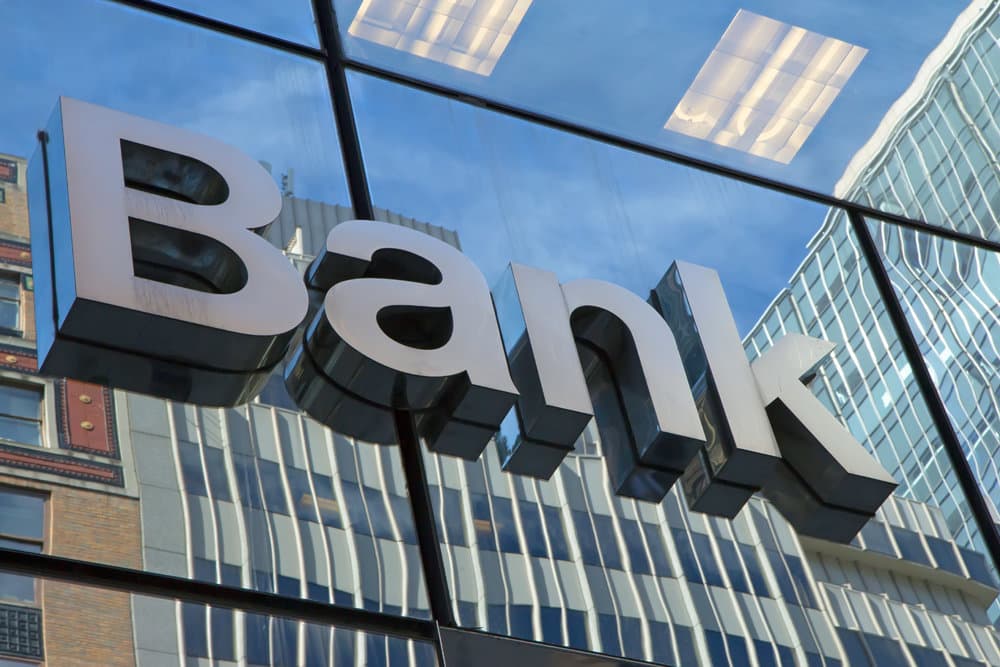Prezident «Banklar va bank faoliyati to‘g‘risida»gi qonunni imzoladi