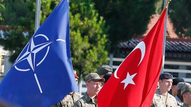 Reuters: Туркия НАТОнинг «Россия таҳдиди»дан ҳимоя бўйича режасини қўллаб-қувватлашни рад этди