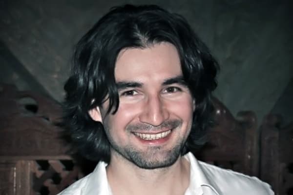 Rustam Madumarovga tegishli 7 milliard so‘mdan ortiq mulk auksionga qo‘yildimi?