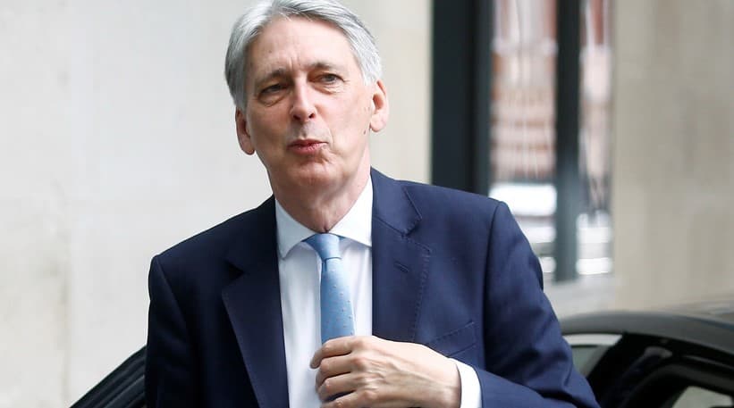 Buyuk Britaniya moliya vaziri Boris Jonson bosh vazir bo‘lgani tufayli iste'foga chiqdi