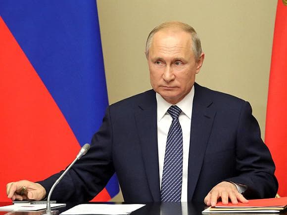 Путин 2024 йилдан кейин нима билан шуғулланиши ҳақида гапиришга ҳали эрталигини айтди