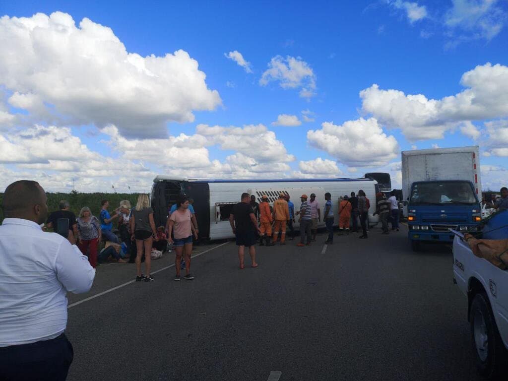 Dominikanada rossiyalik sayyohlar avtobusi ishtirokida yo‘l-transport hodisasi yuz berdi