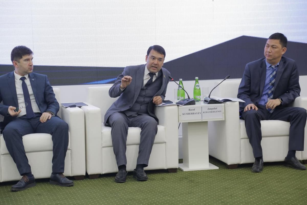 «O‘qituvchining maqomi to‘g‘risida»gi qonun o‘qituvchilarga qanday imtiyozlar berishi aytildi
