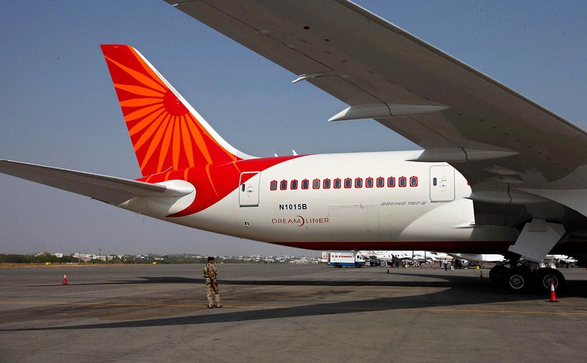 Air India samolyoti bomba haqidagi xabardan so‘ng Londonga qo‘nishga majbur bo‘ldi