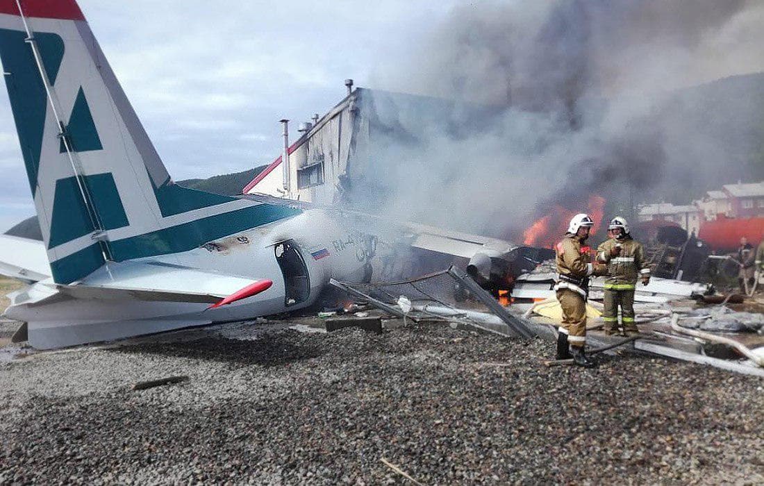 Buryatiyada aviahalokat: ekipaj a'zolari halok bo‘ldi, yo‘lovchilar omon qolishdi