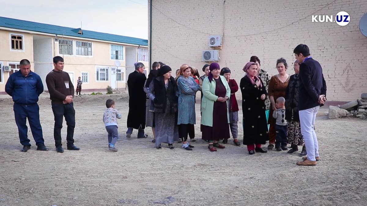 «Hovuzga suv quyib ichib yotibmiz». Qumqo‘rg‘onliklar yashash sharoitlaridan norozi, hokim esa «sanoqli» fuqarolarning gapiga e'tibor bermoqchi emas