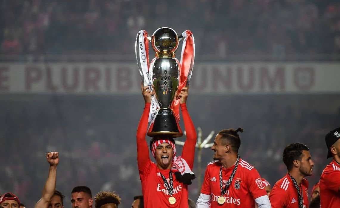 «Benfika» 2009-2019: Grand klublarga sotilgan futbolchilar ramziy jamoasi