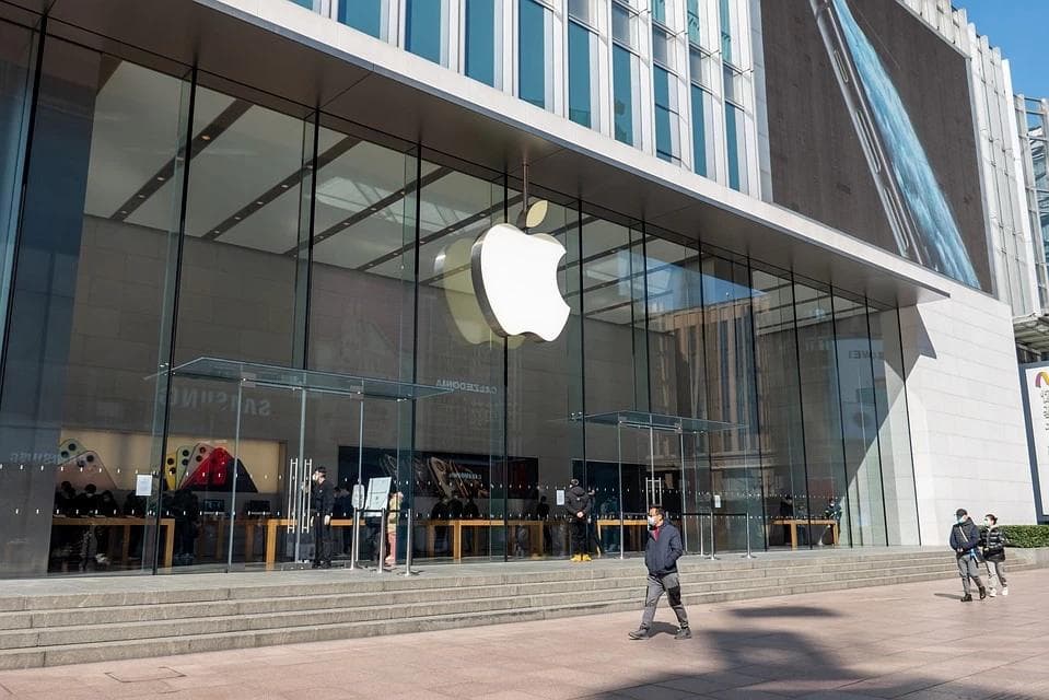 Apple Хитойдан бошқа давлатлардаги барча дўконларини ёпади