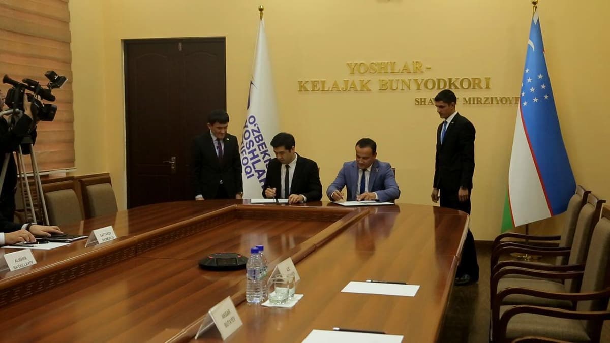 Ёшлар иттифоқи ва Esports Uzbekistan ўртасида меморандум имзоланди