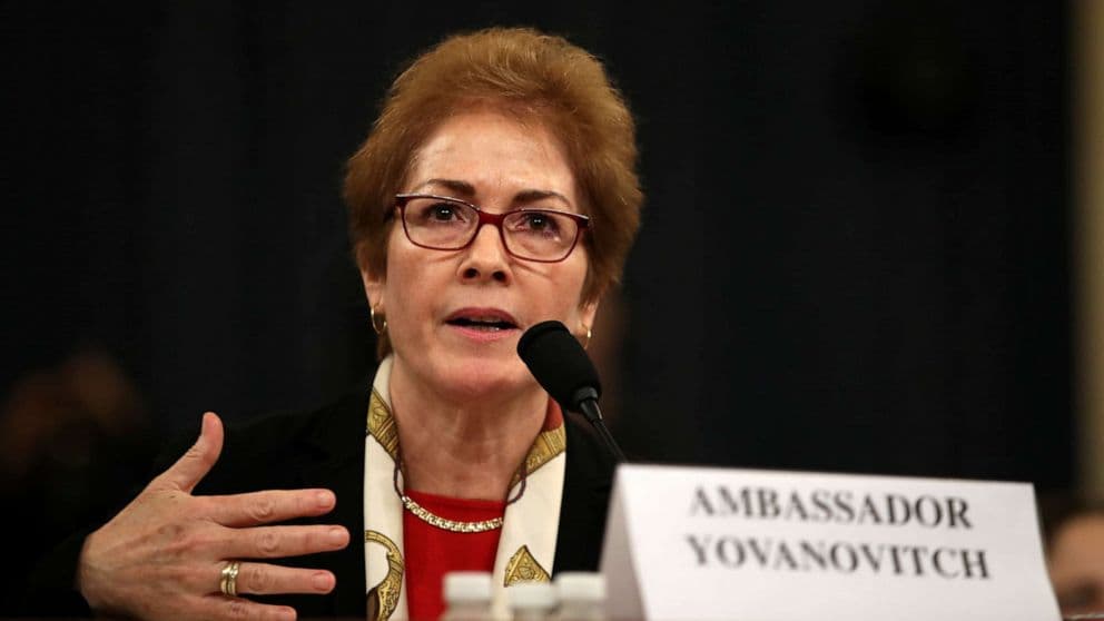 «Ertagayoq yo‘qoting!»: OAVda Trampning Ukrainadagi sobiq elchi iste'fosini talab qilgan yozuv paydo bo‘ldi
