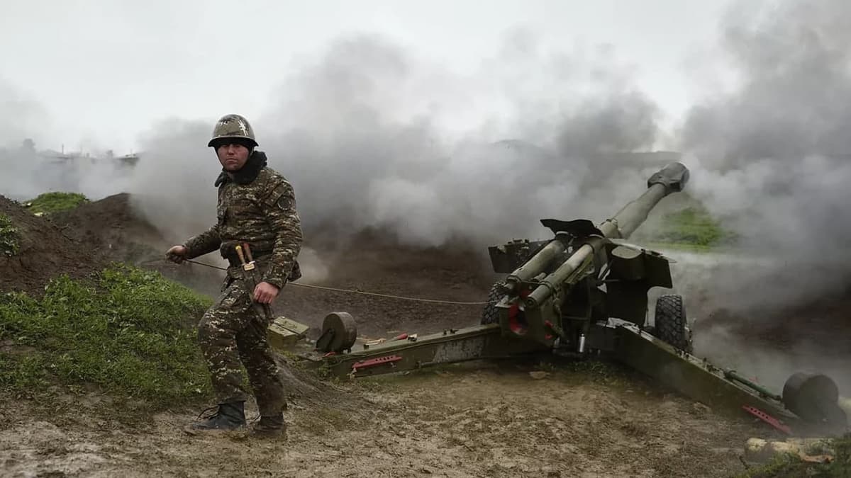 Арманистон Тоғли Қорабоғда яна ҳужум ҳаракатлари бошланганини маълум қилди
