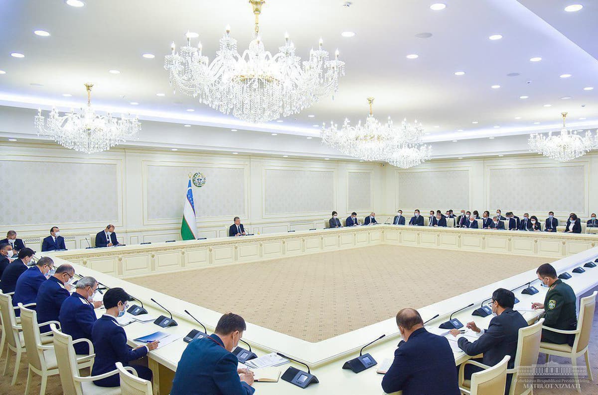 «Mulkiy huquqlarni bekor qilish faqat sud tartibida hal etilishi zarur». Prezident yerga bo‘lgan huquqlar kafolati kuchaytirilishi haqida gapirdi