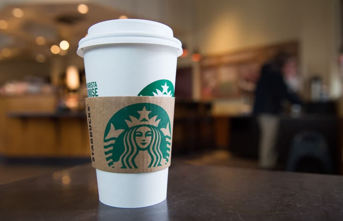 Хитойда қалбаки Starbucks қаҳвасини сотган компанияга 3,2 млн доллар жарима солиниши мумкин