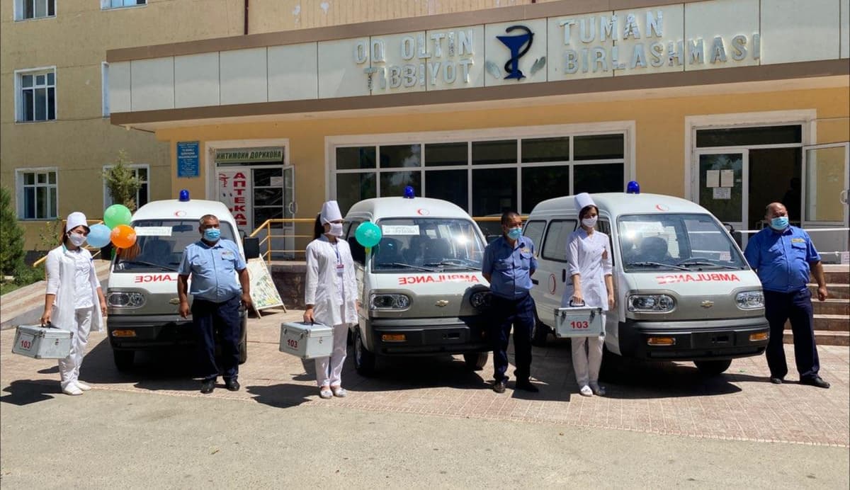 Charity event initiated by an Uzbek blogger collected nearly $20.000. The funds spent on purchasing three ambulances for residents of the flood-affected areas in Syrdarya