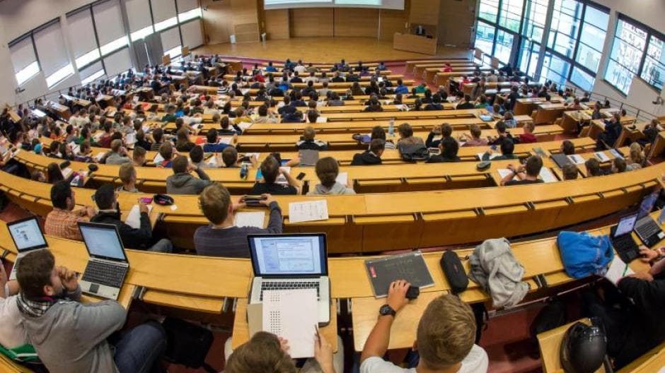 «Xususiy universitet ochishni rag‘batlantirish uchun alohida qonun kerak» - matematik Erkinjon Karimov