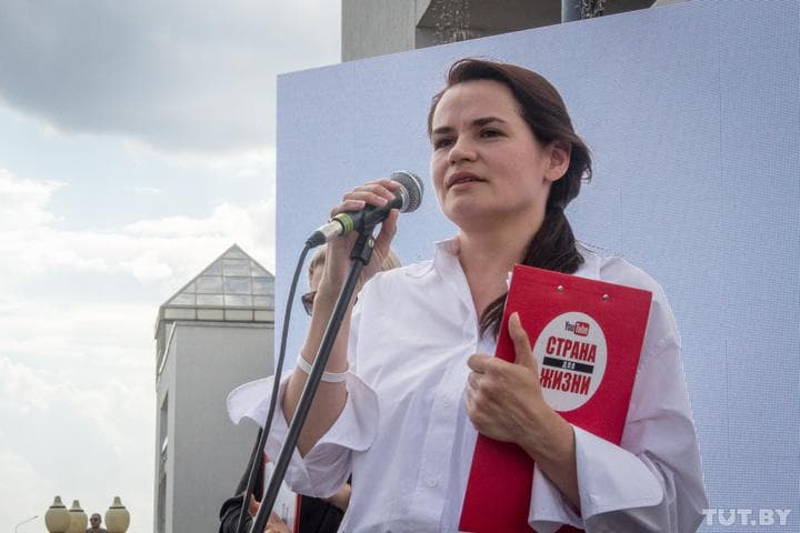 Tixanovskaya xavfsizlik maqsadida Minskdagi uyini tark etdi