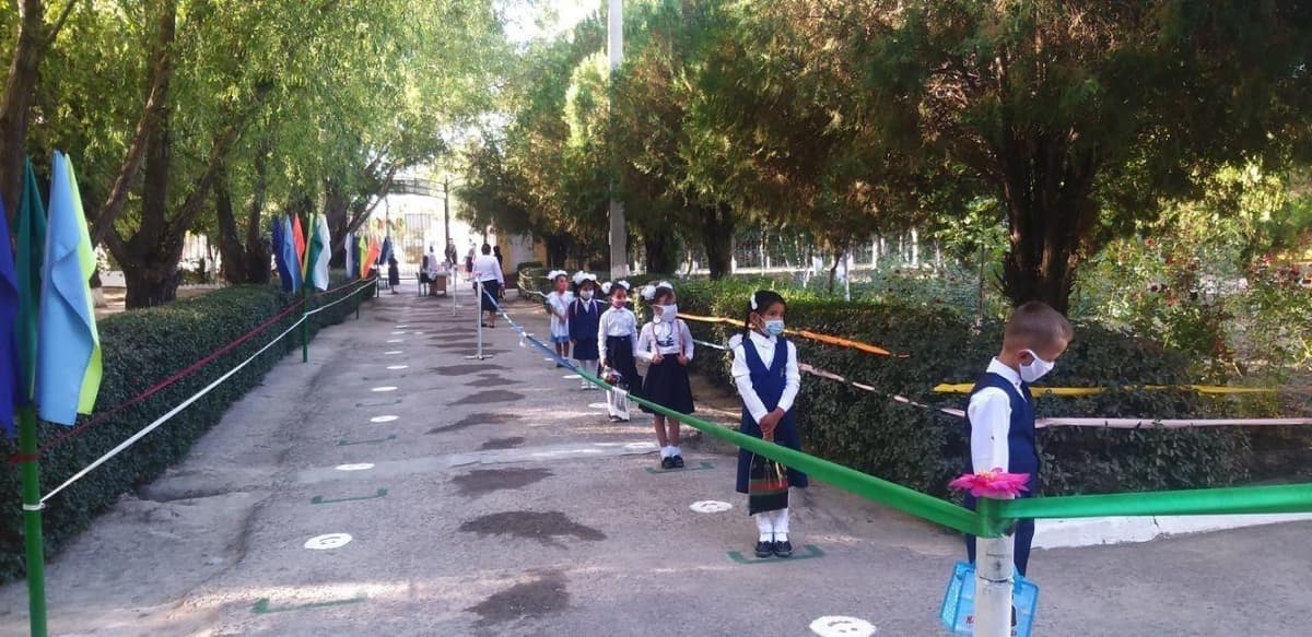 6 oy tanaffusdan so‘ng bugun 329ta maktab o‘quvchilar uchun o‘z eshiklarini ochdi