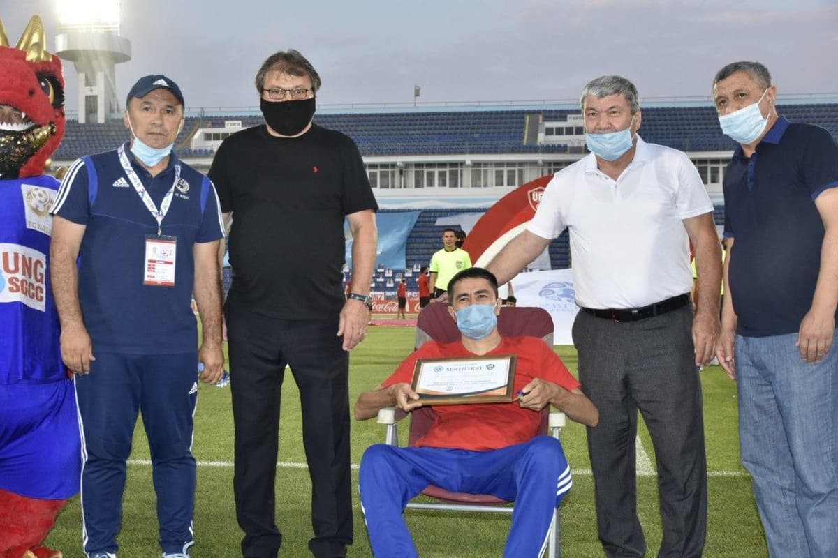 «O‘FA rahbariyati, Qashqadaryo viloyat hokimi va Kun.uz’ga rahmat». Kamoliddin Kenjayevga Qarshidan va'da qilingan uy berildi