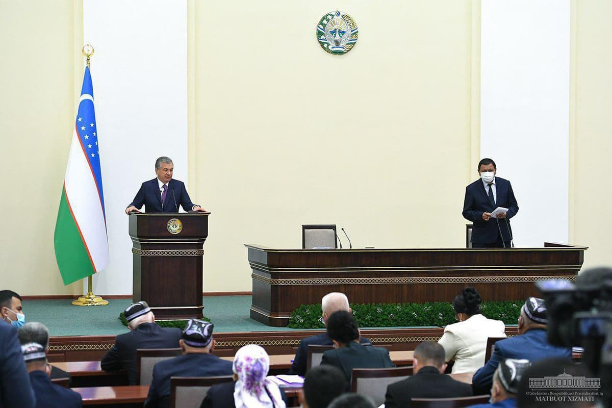 Prezident Toshloq tumani hokimini ishdan oldi