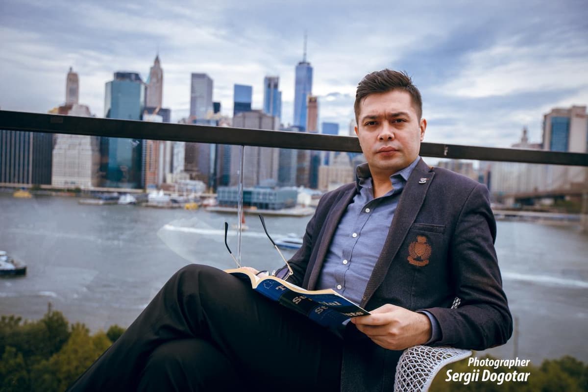 Otabek Mahkamov: «Chet elda yutuqqa erishgan yurtdoshlarimiz hayotini ko‘proq yoritishimiz kerak»